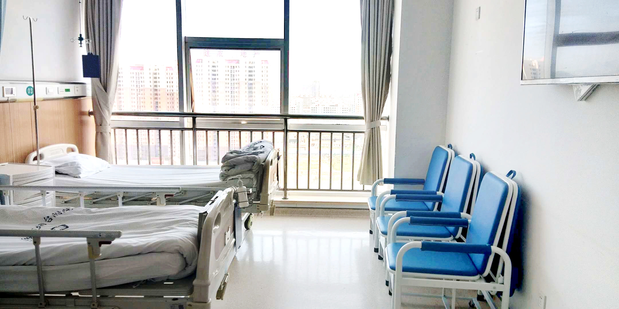 医院智能共享陪护床:让爱与关怀触手可及