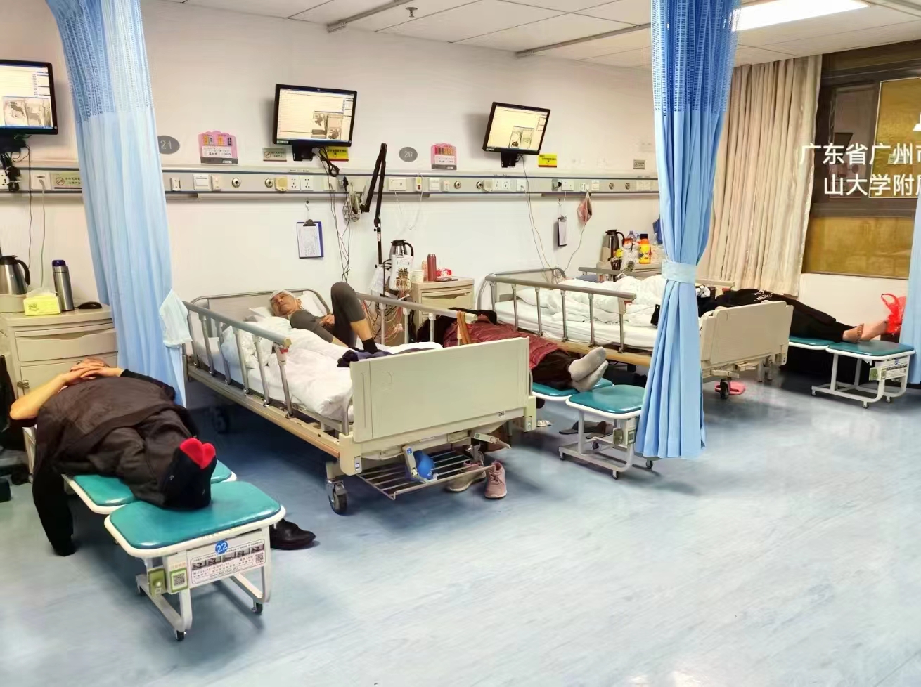 医院共享陪护床:共享健康,爱陪你我!