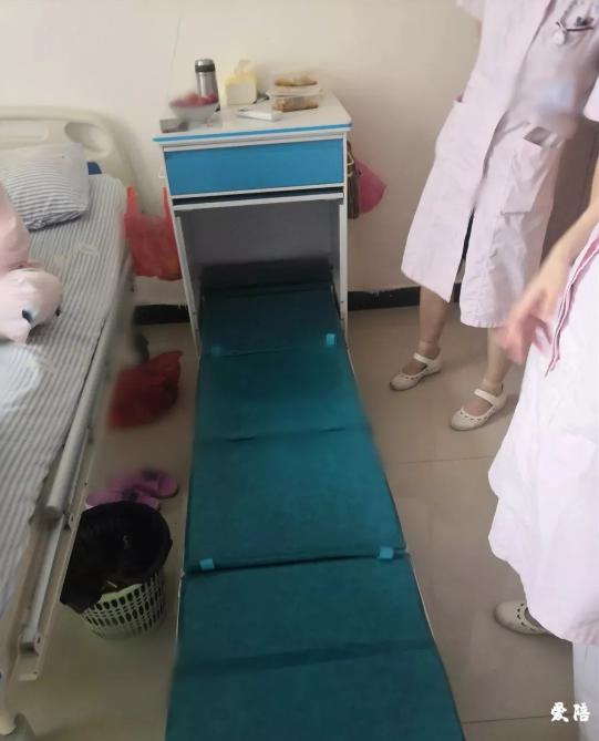【春暖花开】爱陪共享陪护床陆续进驻江西省三甲医院